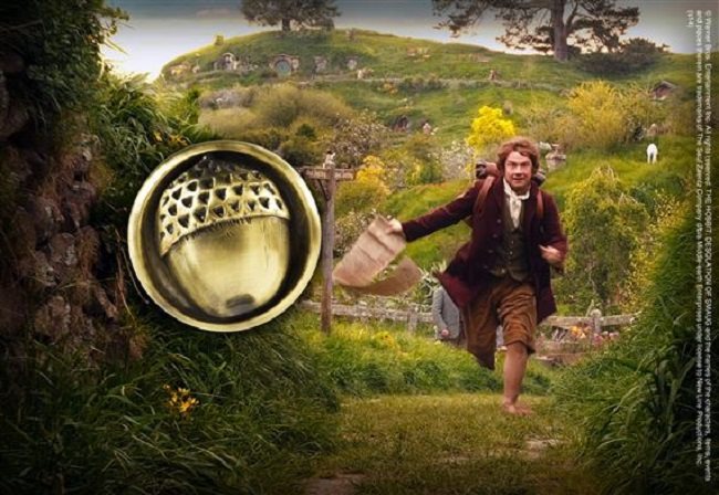 American Warner genuine Hobbit around Bilbo button metal badge brooch original