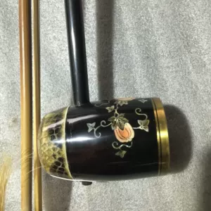 Музыкальный инструмент Chazhou Музыка Han Vang Guitou String Jiangtou String Erxian Quanbei Eagle Indonesian Red Ball Coconut Coconut Hu Mei County Head String