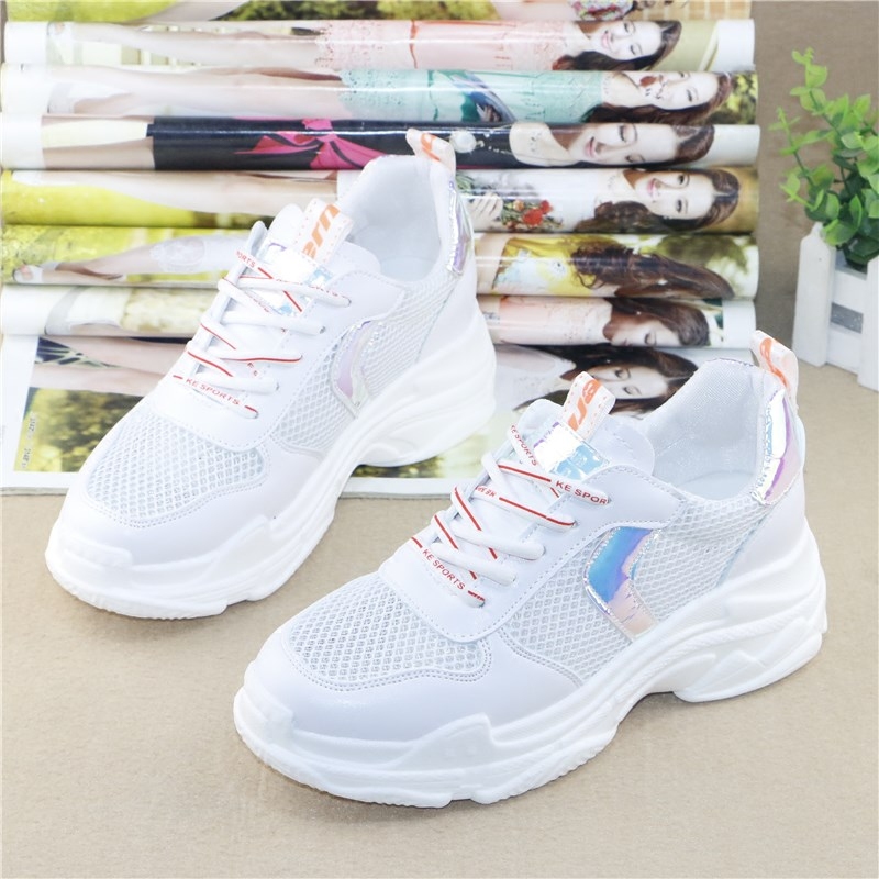 Little white shoes women 2020 summer new net shoes breathable lightweight fitness running shoes ins super fire sneakers chi white shoes