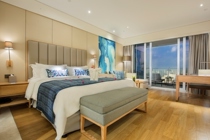 Sanya LiWo Wyndham Hotel Luxury Sea View Great Bed Room