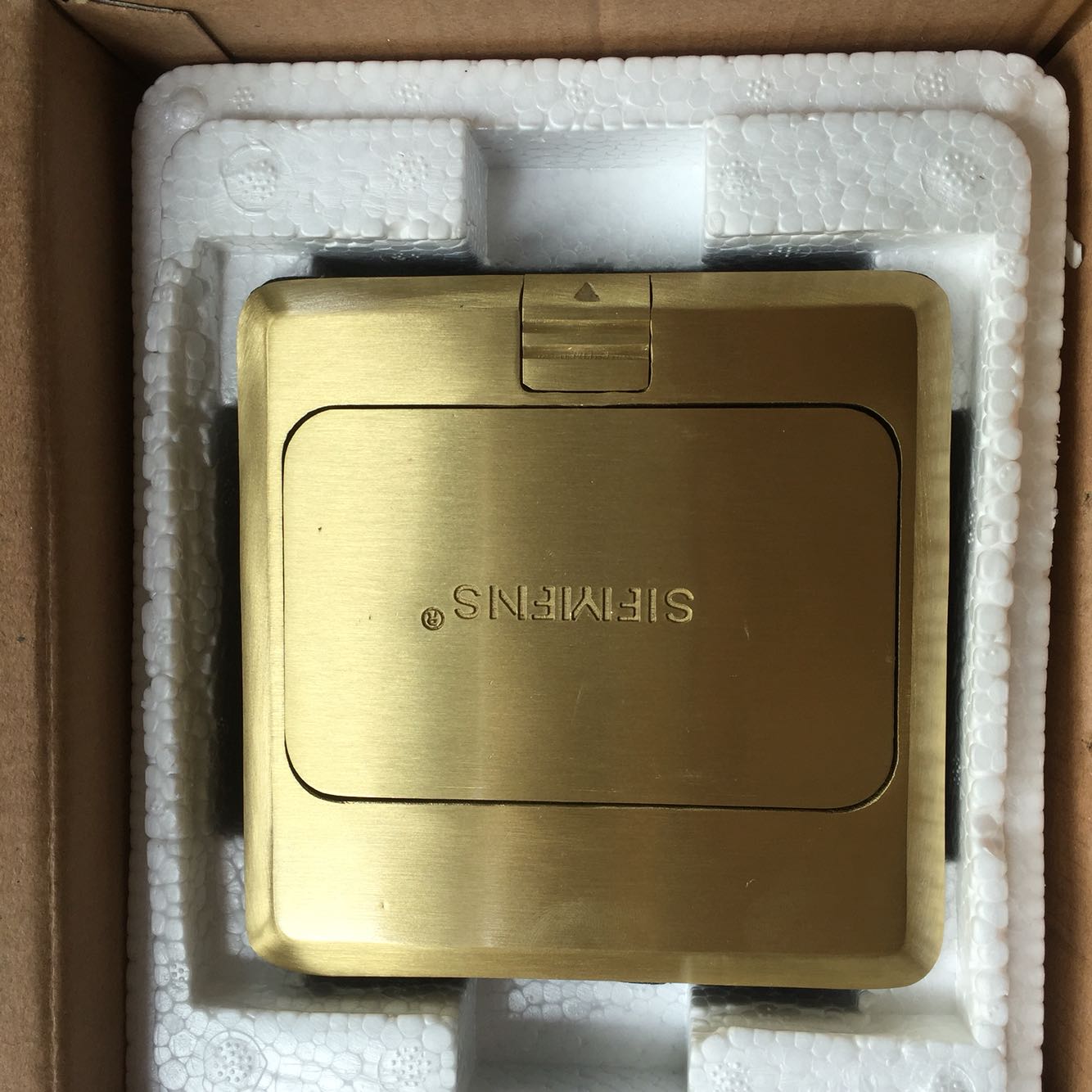 Advanced five-hole ground socket full copper waterproof belt damping 5-hole pop-up floor socket home ground socket