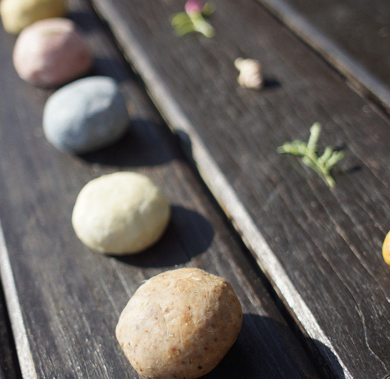 2016 Living notes for a private room soap