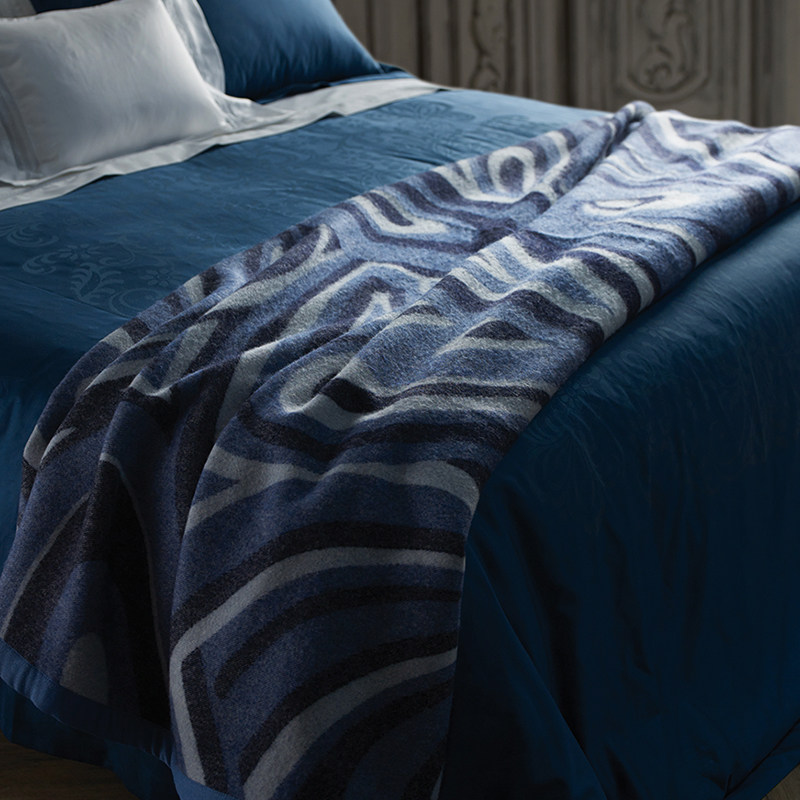 royalcover/�޿�ܽ�ļ�����̺014114062