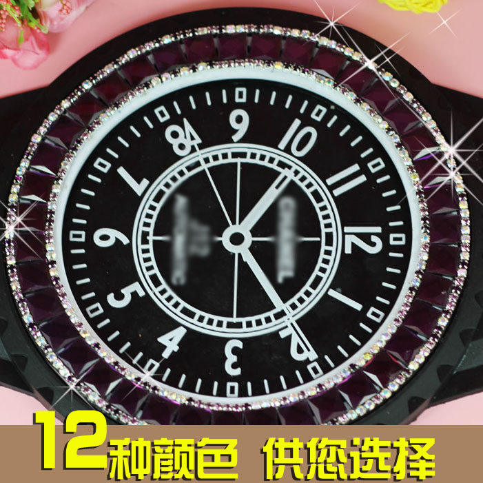 高档镶钻汽车香水座防滑垫 卡通可爱车用水钻防滑垫手机垫包邮