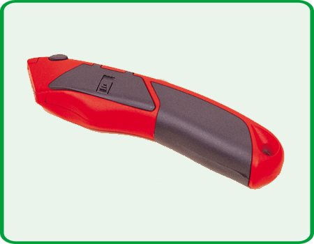 Nantong Xinda Tools high-grade professional heavy duty cutter (8 spare blades) XD-8004