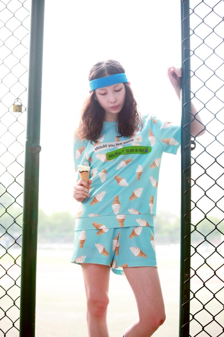 KADAKADA15SS 冰淇淋印花上衣