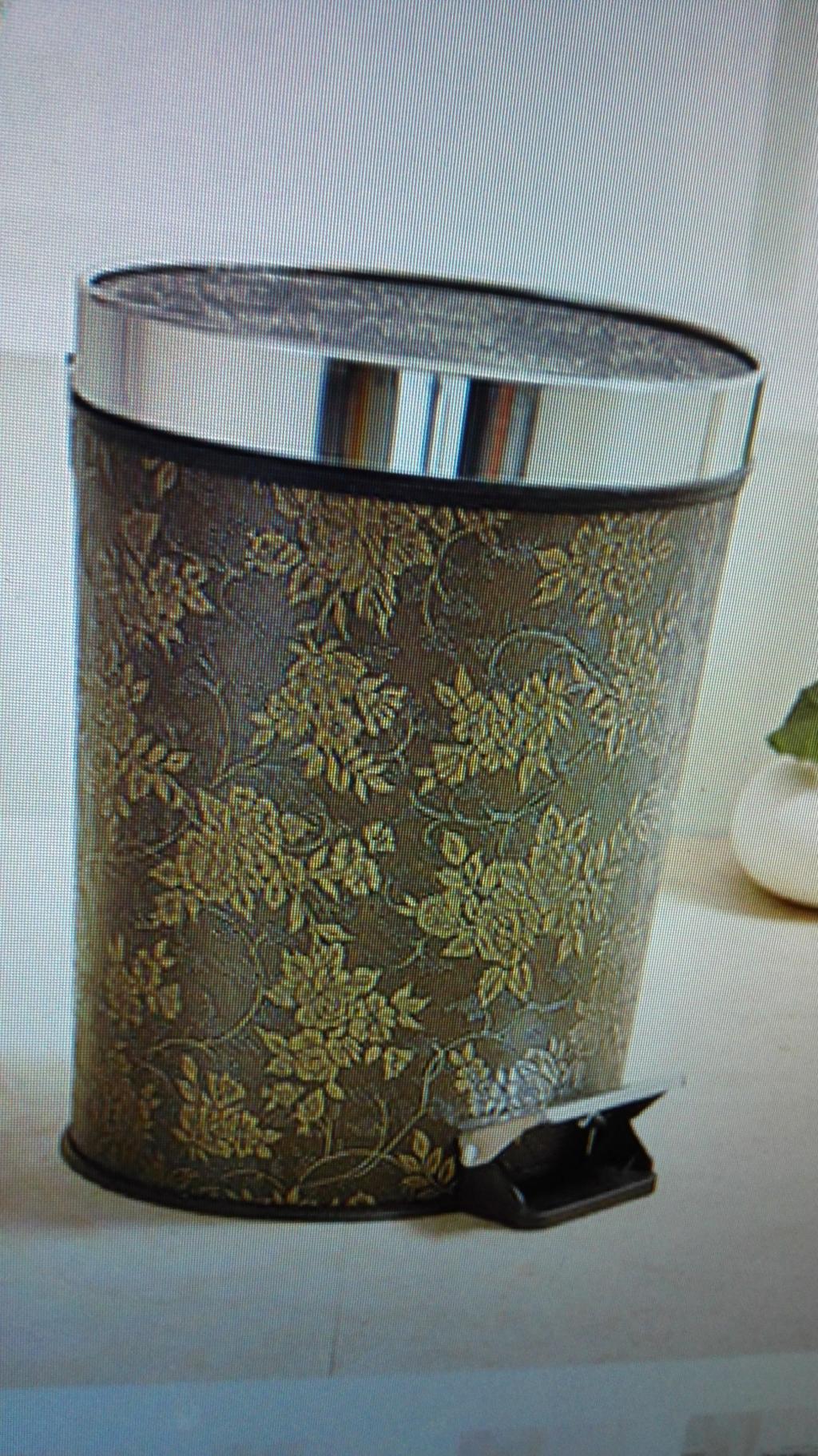 Luxury European leather high-end fashion creative storage bucket paper basket foot lid trash can large 12 liters