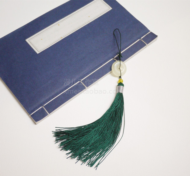 Ancient style natural jade and ink green flow of Suhan clothing photographic props car hanging mounted button mounted fan