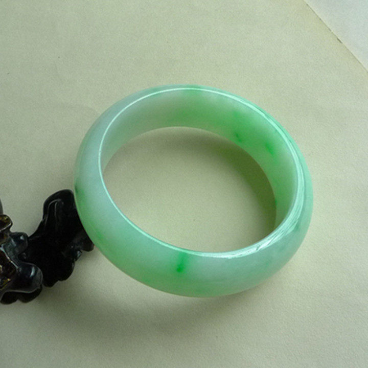 Sunny Smear Green Myanmar Emerald Bracelet Ice Seed Jade jade Jade Floating Flowers Yang Green A Goods with Certificate KH888