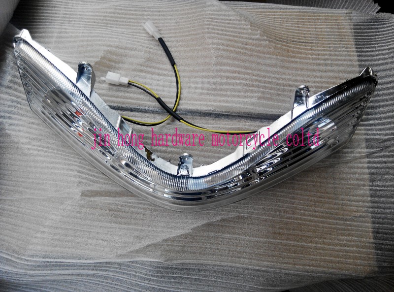 Pedal locomotive accessories Xunying 125 continuous body direction light EFI Xunying Yuedong direction light direction light assembly