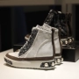 Giày cao gót nhà ga Châu Châu 2018 mùa xuân mới 2018 đế dày bằng vải ren da ngọc trai giày sneaker cổ cao nữ