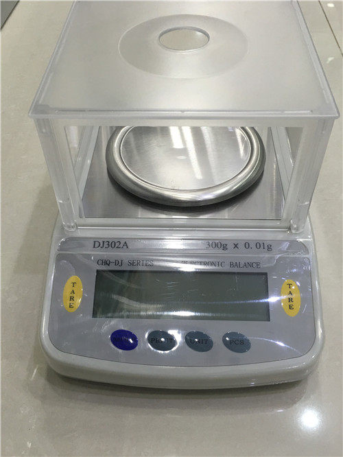DJ302A electronic scale Electronic balance Gold and silver jewelry scale precision DJ electronic scale series precision 0 01