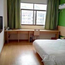  7-day hotel chain Hotel * Jian Railway Station Ali exclusive big bed room