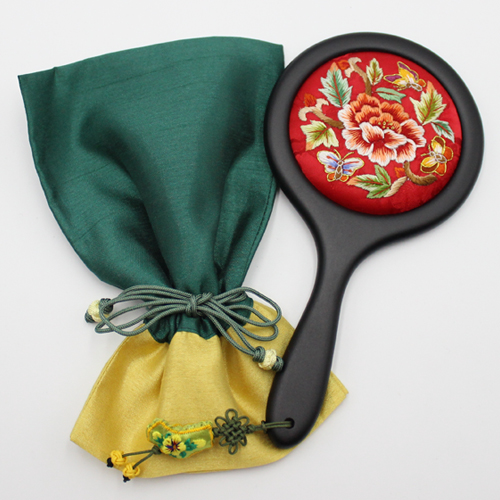 Embroidered Flowers Princess Mirror Hands With Mirror Makeup Handicrafts Carry-on with Big New Wedding Gifts Gift-Taobao