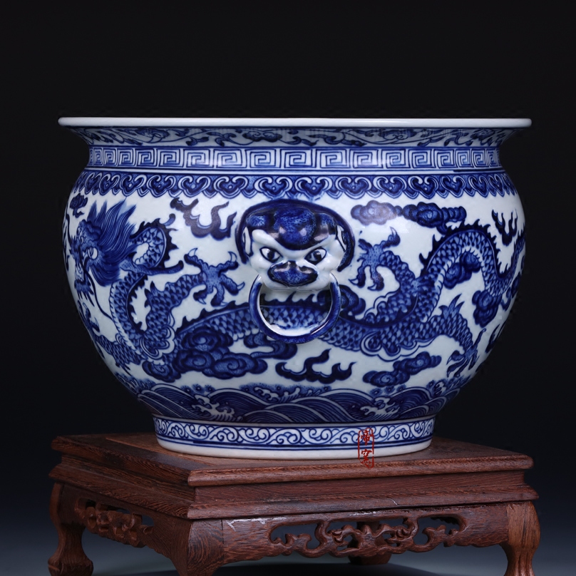 Jingdezhen ceramic antique blue and white porcelain vase modern Chinese hand - made dragon lion ear cylinder household adornment furnishing articles