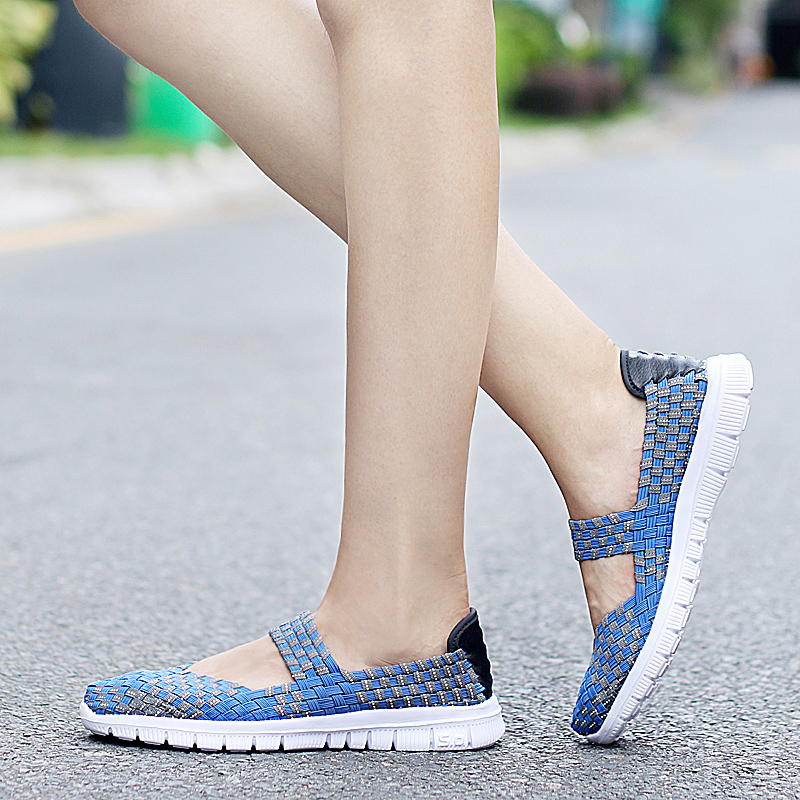 Spring elderly shoes mother walking shoes middle-aged and elderly summer mesh shoes breathable woven shoes women's lazy shoes cover shoes