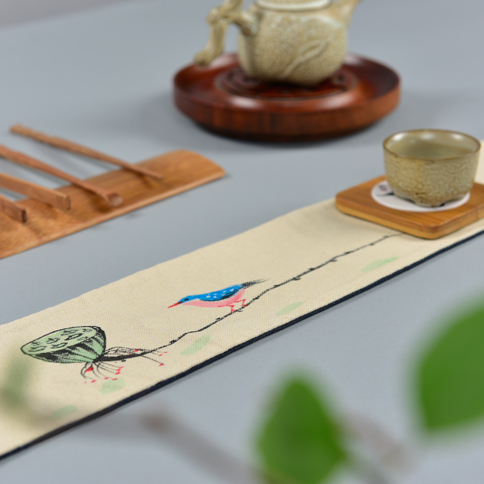 Ф�ֺ͵º�ʽ�ֻ���̲�ϯ