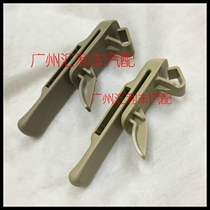 Suitable for LC15 overbearing Prado seat belt clip Third row seat belt buckle Trunk fixed hanger