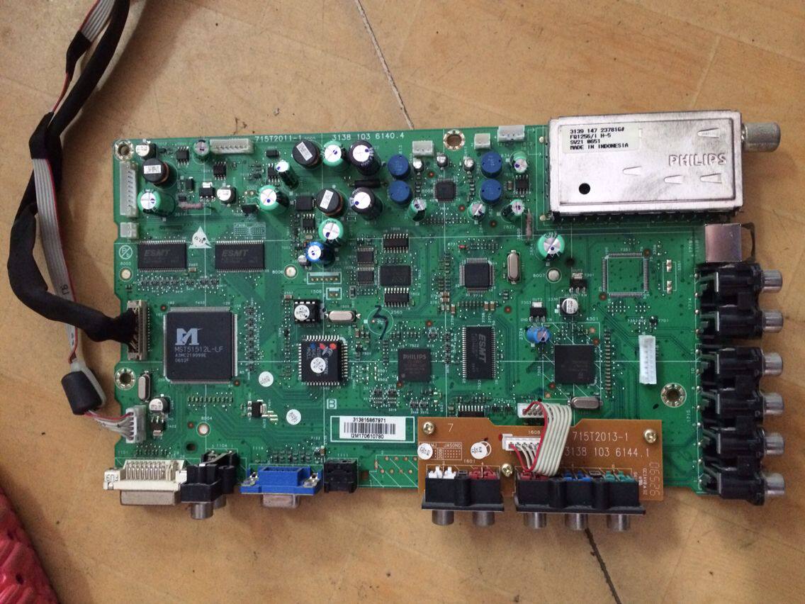 Original Philips 32TA1600 motherboard 715T2011-1 3138 103 6140 4 CLAA320WA01