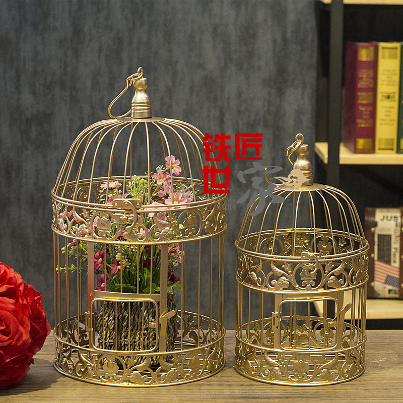 Decorative Bird Cage Large Number Golden Retro Iron Art Bird Cage Pendulum Wedding Wedding Shoes Bird Cage Floral Cage Floral