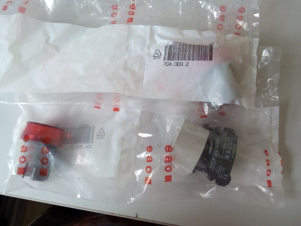 Brand new original imported Swiss EAO button switch 704000 2