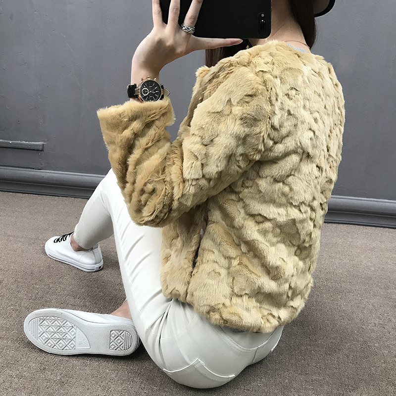 Jenny Filman 2018 mùa thu và mùa đông Haining chống mùa điều trị áo khoác lông nữ đoạn ngắn giả 獭 thỏ tóc giải phóng mặt bằng