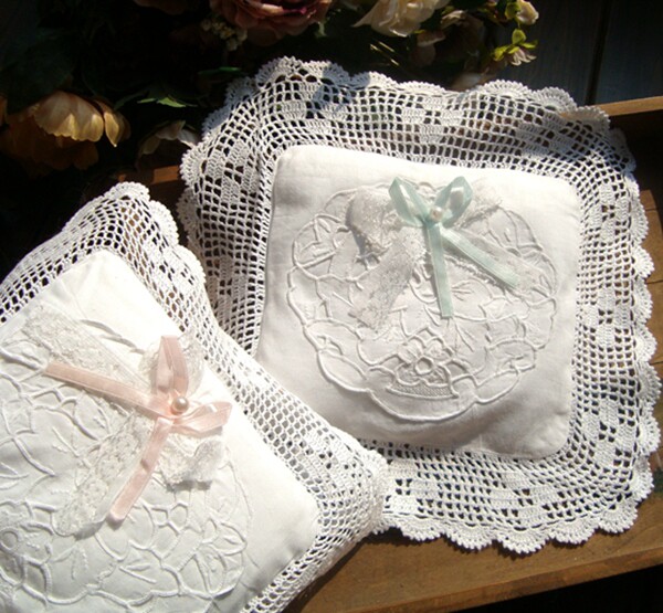 Foreign trade pure cotton hand hook embroidery big sachet car decoration pendant needle insert wrist pad 25CM retro British palace princess style