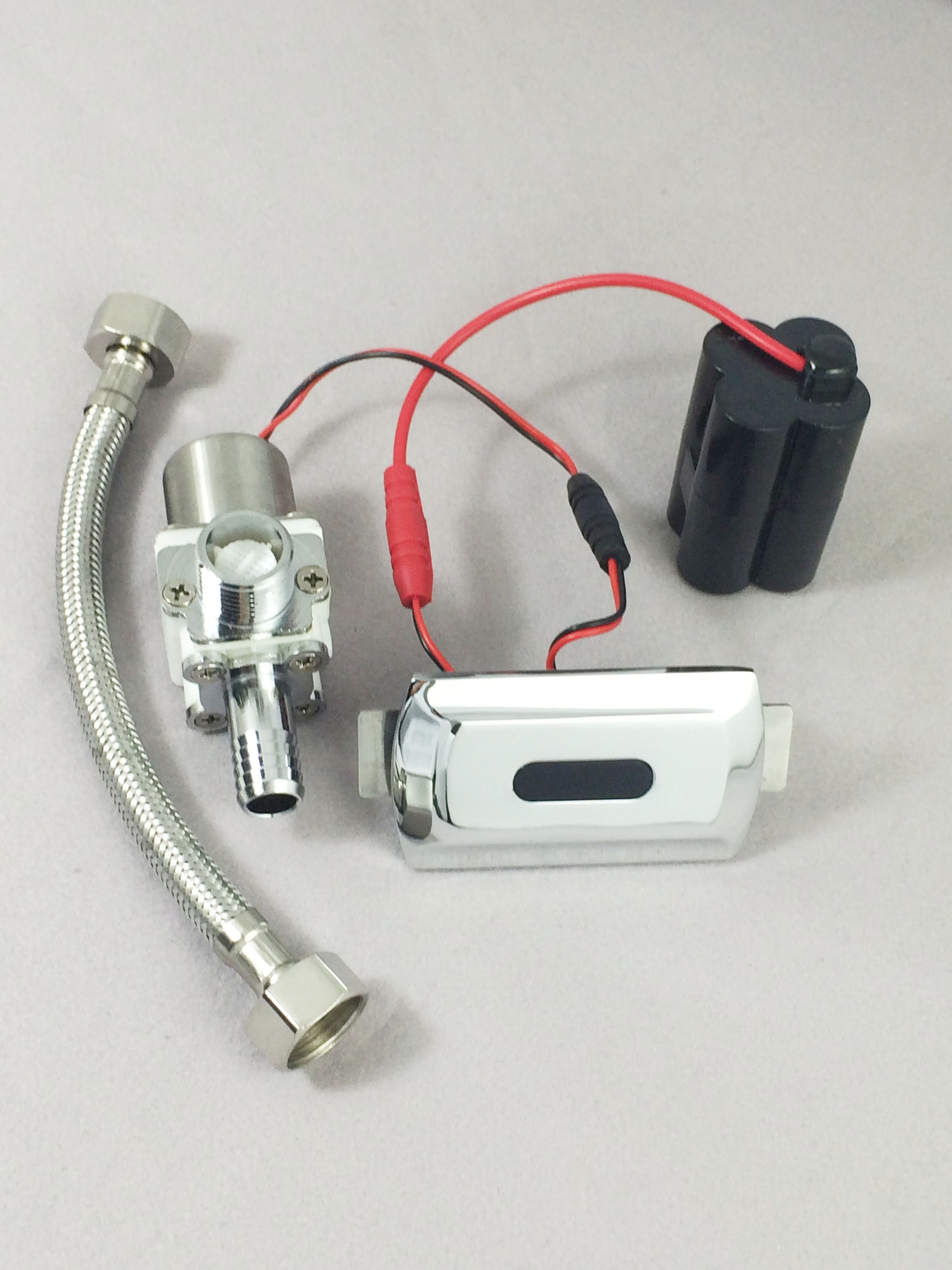 Embedded urinal sensor urinacle urinal sensor integrated ceramic induction flush