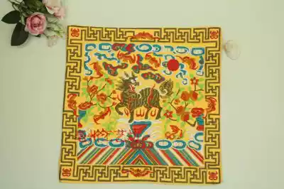 Chinese characteristics Official service tinkering Civilian Yipin tinkering embroidery craft embroidery Beijing embroidery embroidery embroidery mat