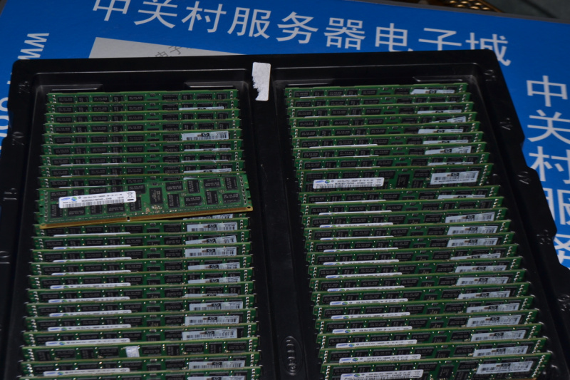 Original fit Samsung 4GB 2Rx4 PC3-10600R M39385170FH0-CH9 M39385170FH0-CH9 memory spot