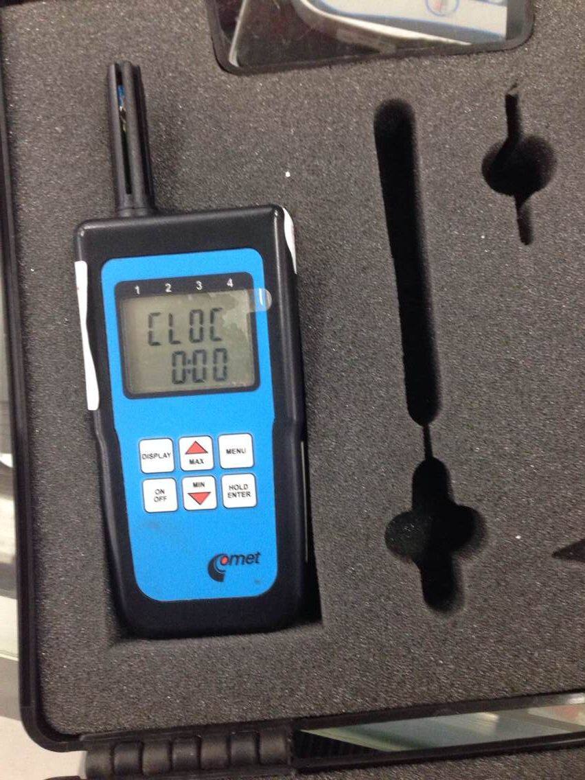 Supply 90% of the new Czech Comet D3120 handheld temperature and humidity barometric pressure recorder