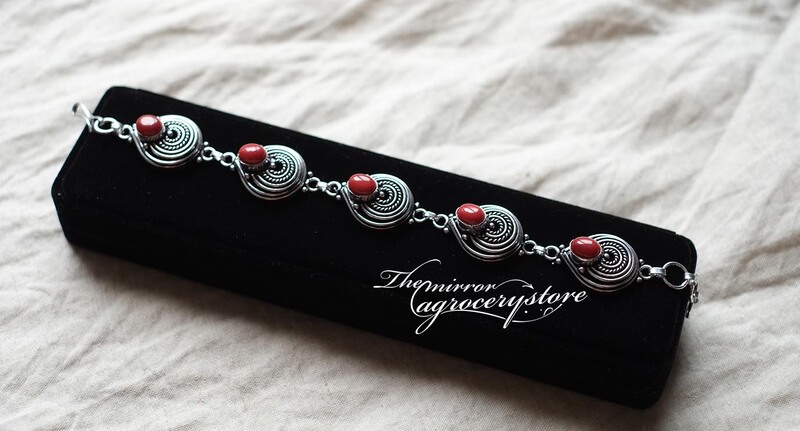 Imported from India, 925 Silver Red Stone Ethnic Pattern Bracelet Imported from India, 925 Silver Red Stone Ethnic Pattern Bracelet