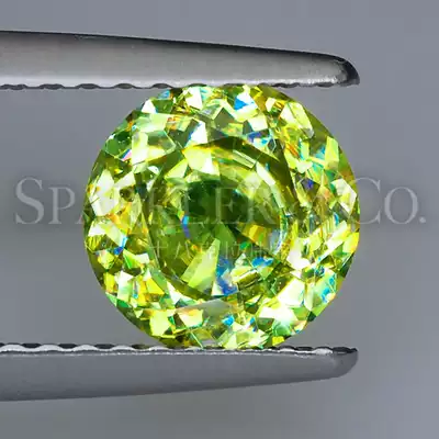 (Recommended) from 0 to 97 karat is circular yellow-green strong fire natural sphene luo shi custom exist that prescribe