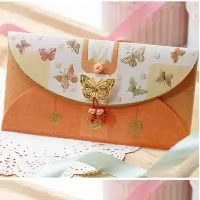 South Korea's original imported horizontal cards and flowers are sent together.