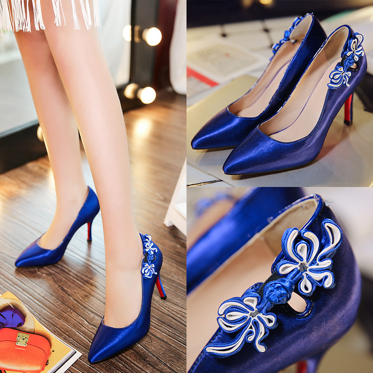 2026 Spring New Style New Chinese Style Chrysanthemum Buckle Stiletto Heel Cheongsam Shoes Floral Women's Shallow Mouth Single Shoes Royal Blue