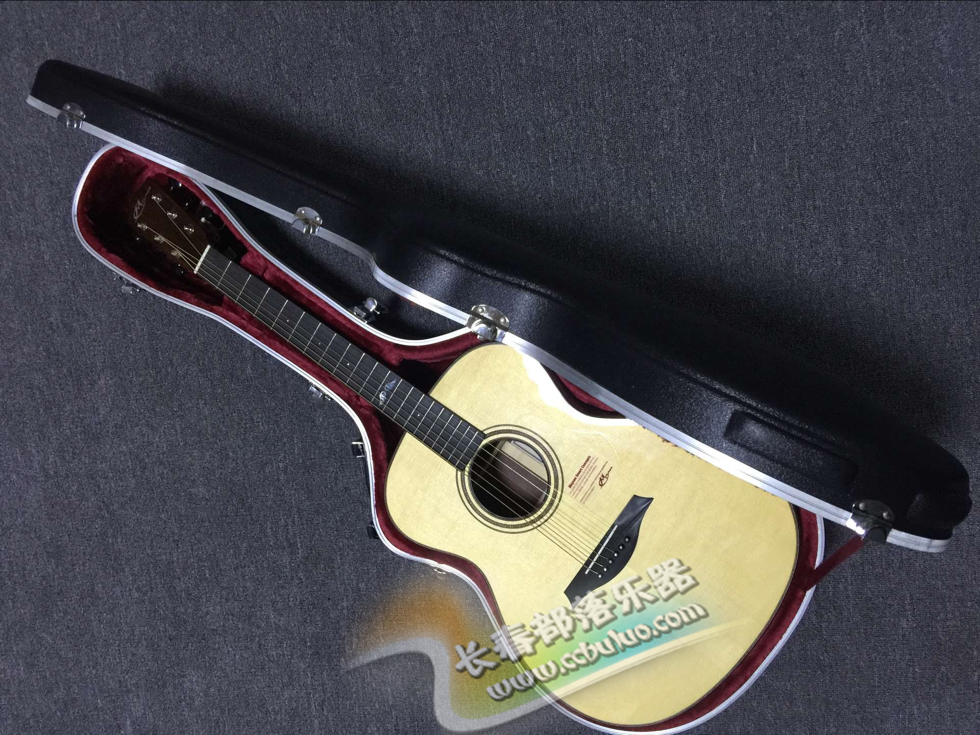 Manson Mayson MS 9 - S full board folk guitar