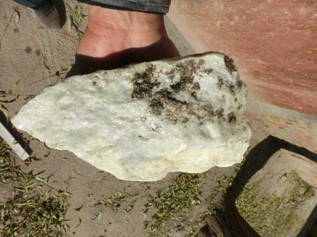 151159 jade raw material bare stone natural raw stone Qinghai Kunshan Yushan Expected To Swing Piece Stock 4 1 kg