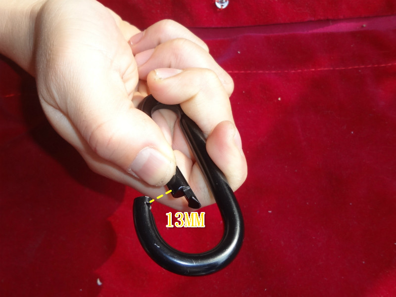 Black M8 Spring Buckle Chain Connection Buckle Full length 8CM carabine Super good electrophoresis black chain trap