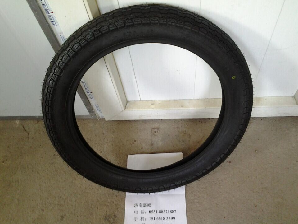 Qingqi Malone QM125-2V QM125-10V QM200-2V build big brand front tire (300-18)