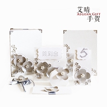 Ai Qing hand congratulatory wedding invitation European style Sen white wedding table card sign-in pen sugar box to take the family vow book