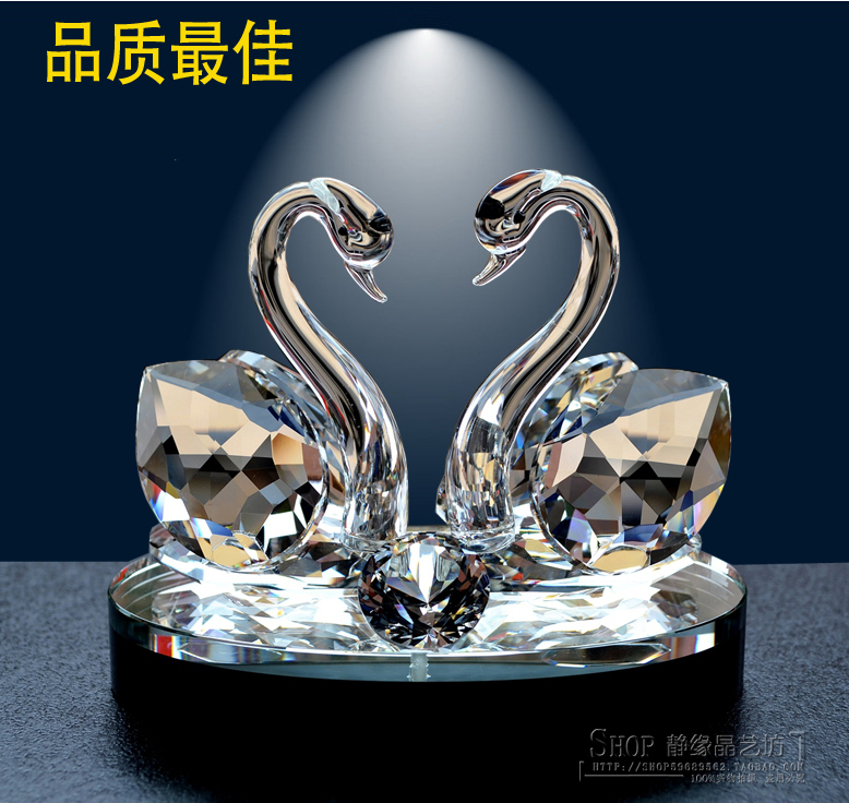 进口正品男女水晶天鹅汽车香水座车载车用香水创意车内饰品摆件