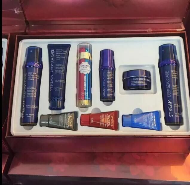 泉润正品深海凝萃密养缤纷礼盒补水紧致保湿滋润美白遮瑕BB面部