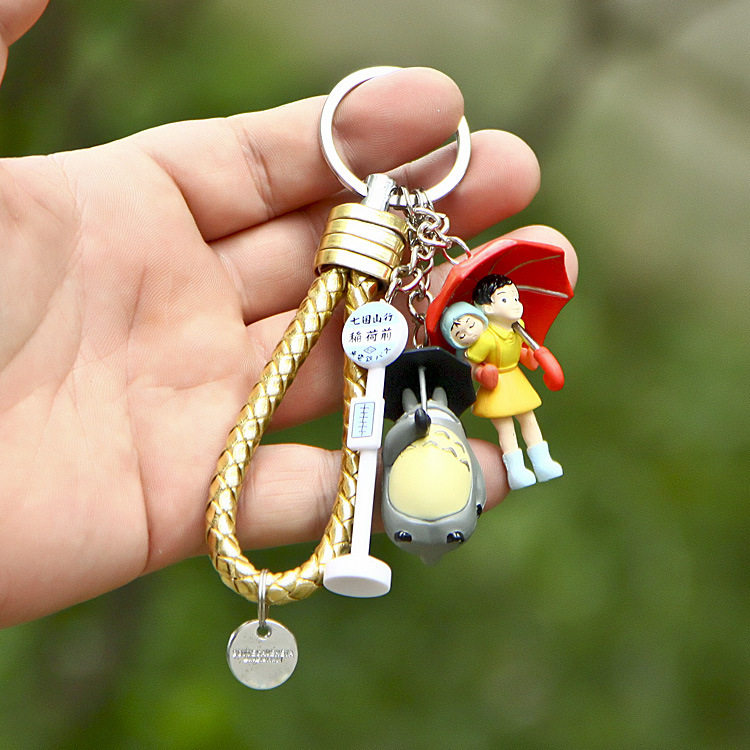 Miyazaki Classic Little Moon back sick Little Meron cat bus station card model car key button creative gift