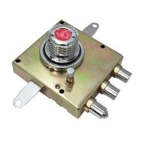 (Automatic Lock) Jiawei Stone Bull Automatic Lock Hanging Eagle Lock Body Zhongheng Lock Old-fashioned Anti-theft Door Cross Lock