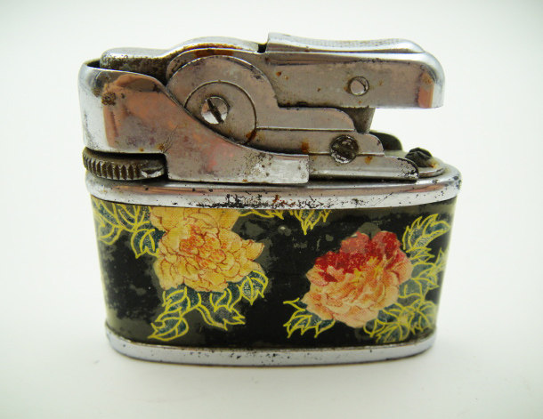 National Gas Sunflower Lighter ~ Peony Paint of Xinjiang Collection of nostalgic old lighter