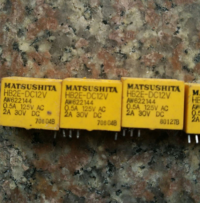 Panasonic disassembly relay HB2E-DC12V-1-H109