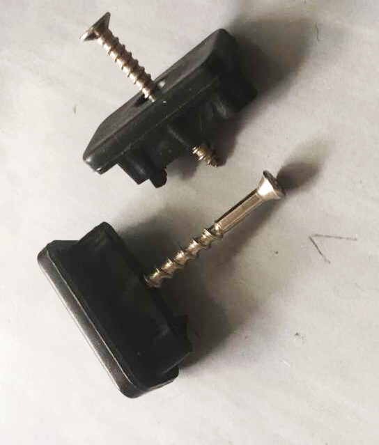 Plastic wood floor buckle plastic fastener outdoor wood floor clip T-type buckle wood plastic floor fastener floor accessories