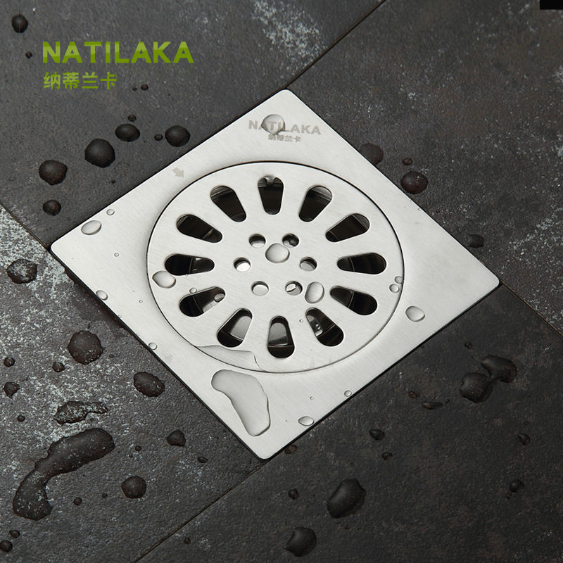 �ɵ������������˿С��©N-D2820