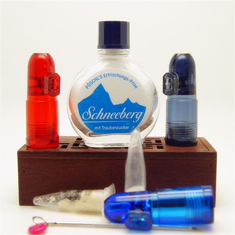 German universal snuff snow mountain White snuff 10 grams cool