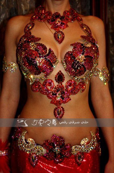 Come to Tuding to do the belly dance advanced and perform the dance of the desert